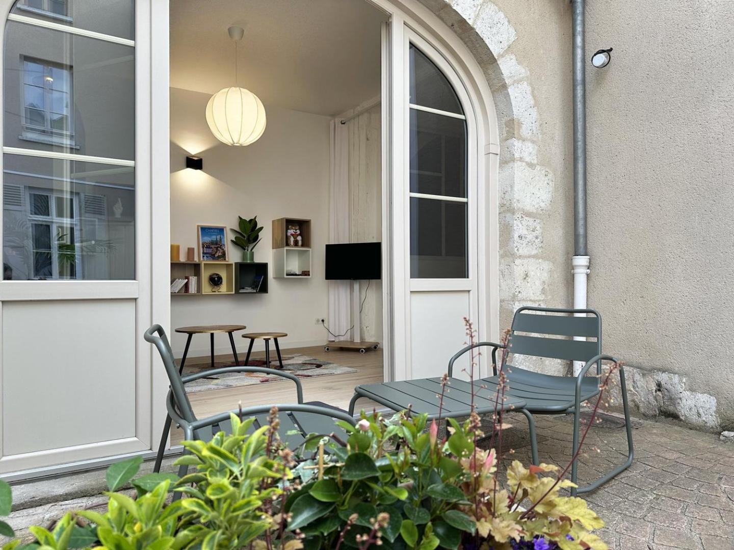 L'Equinoxe - Coeur De Ville Avec Terrasse Chartres Exterior photo